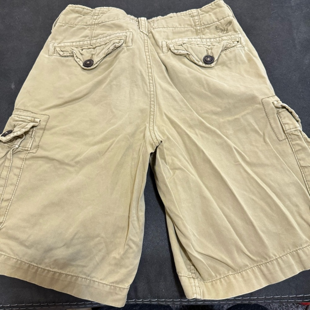 American Eagle Classic Tan Cargo Shorts